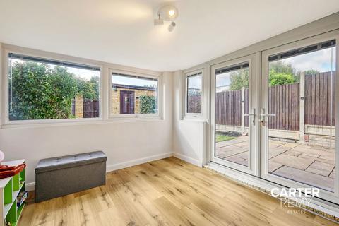 7 Codenham Straight, Basildon, SS16 5DQ
