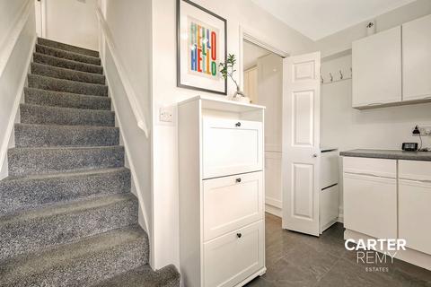 7 Codenham Straight, Basildon, SS16 5DQ