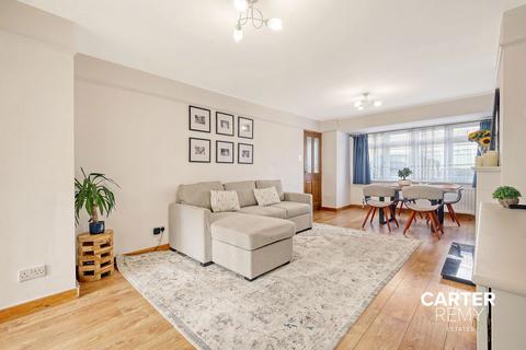 7 Codenham Straight, Basildon, SS16 5DQ