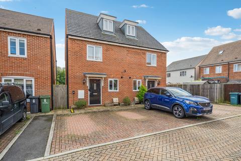 4 Droveway, Chilton, Didcot, OX11 0UB