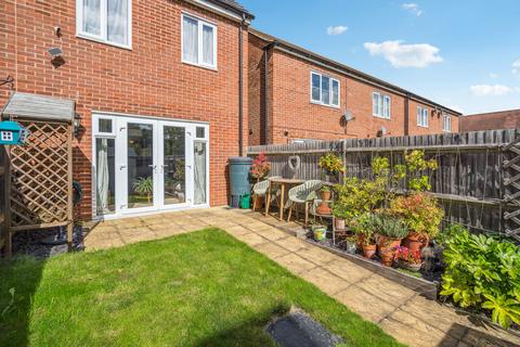 4 Droveway, Chilton, Didcot, OX11 0UB