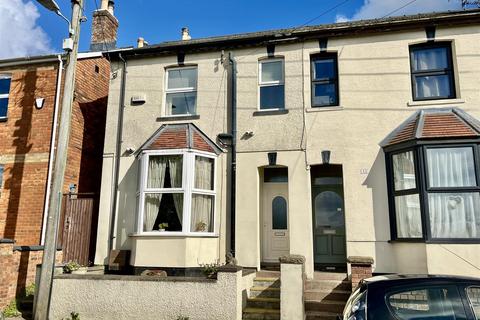 3 bedroom end of terrace house for sale, Church Road, Cinderford GL14