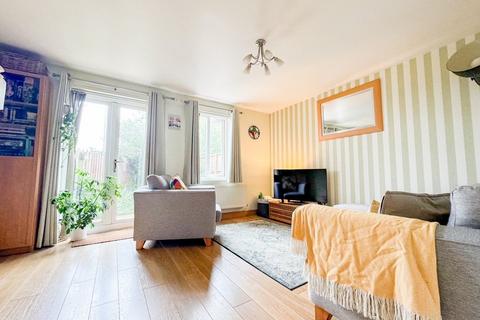 15 Clermont Close, Patchway, Bristol, BS34 5QJ