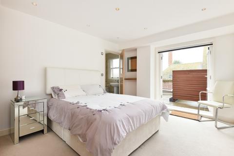 2 bedroom apartment for sale, The Kingsbridge Apartments, High Street