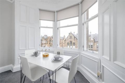 4 bedroom flat to rent, Marchmont Road, Edinburgh EH9