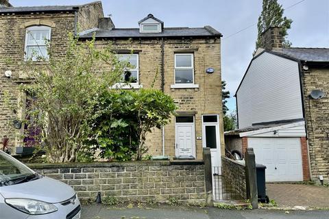 2 bedroom semi-detached house for sale, Woodside Road, Beaumont Park, Huddersfield, HD4 5JR