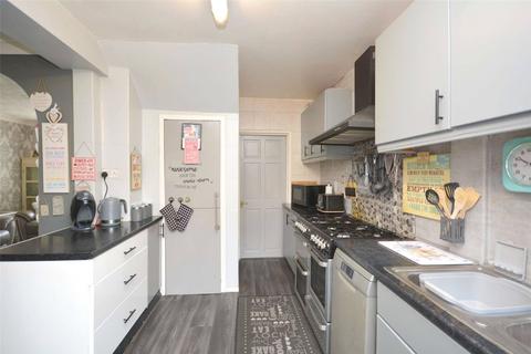 3 bedroom terraced house for sale, Fernbank Drive, Leeds, West Yorkshire