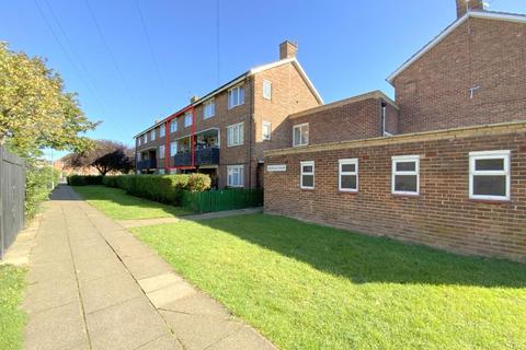 3 bedroom maisonette for sale, Lichfield Court, Grimsby