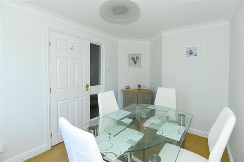 4 bedroom detached house for sale, Spring Meadows, Trowbridge