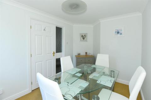 54 Spring Meadows, Trowbridge, BA14 0HD