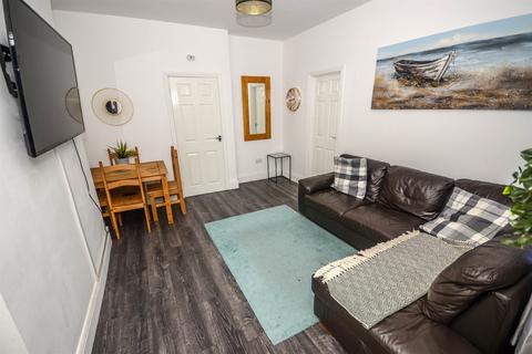 3 bedroom flat for sale, Dacre Street, South Shields