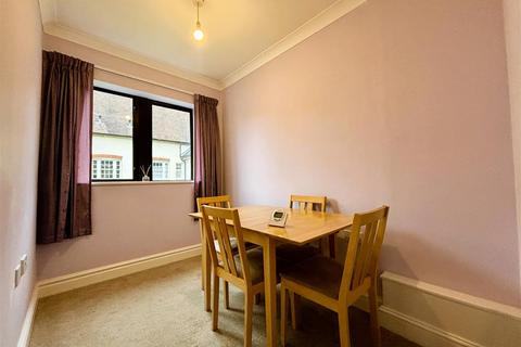 2 bedroom retirement property for sale, College Court, College Street, Ludlow