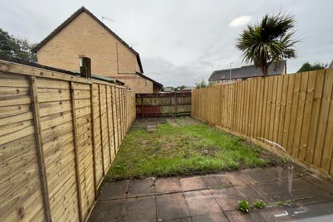 2 bedroom terraced house to rent, Clos Cilsaig, Llanelli