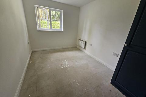 4 Colham Road, Uxbridge, UB8 3WQ