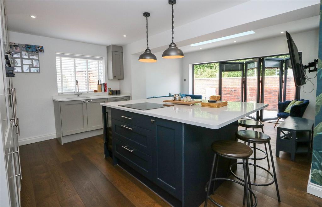 Kitchen/Family Room