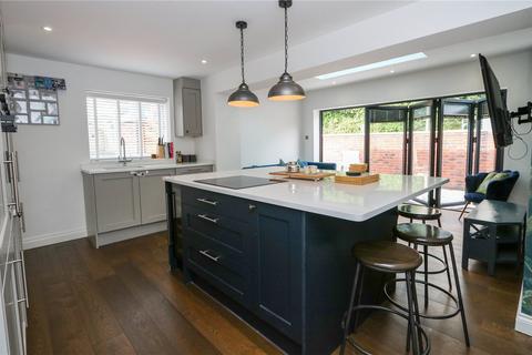 19 Gresham Close, Tamerton Foliot, Plymouth, PL5 4QD