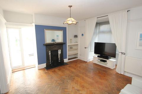 Shop for sale, Kingswood House, East Street, CF61 1XY