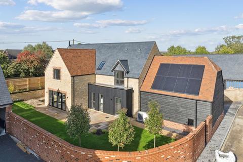 5 bedroom detached house for sale, The Old Cart Shed, Cottage Farm, Upper Green, Stanford In The Vale, Oxfordshire, SN7