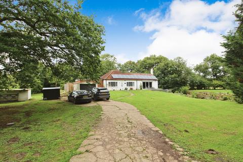 3 bedroom bungalow for sale, Church Lane, Burstow, Horley, Surrey. RH6 9TG