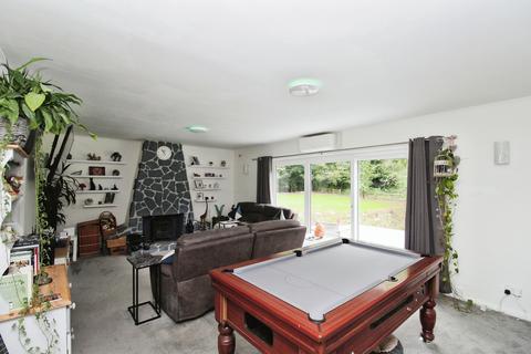 undefined, Church Lane, Burstow, Horley, Surrey. RH6 9TG