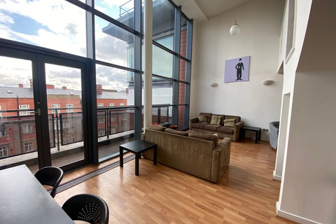 2 bedroom flat to rent, Hatton Garden, Liverpool L3