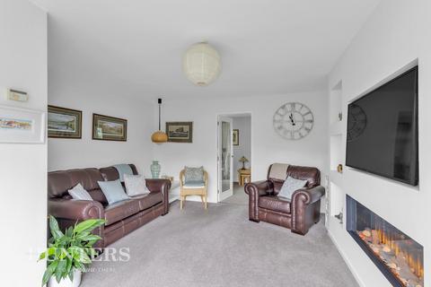 4 bedroom semi-detached house for sale, Lime Grove, Bents Farm Estate, Littleborough, OL15 8RP