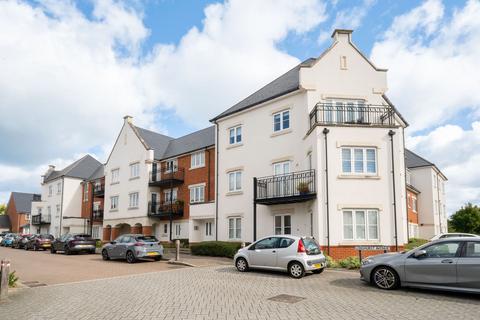 2 bedroom apartment for sale, Longhurst Avenue, Horsham, RH12