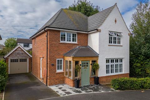 4 bedroom detached house for sale, Berry Close, Market Harborough LE16