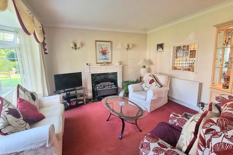 2 bedroom maisonette for sale, The Welkin, Lindfield, RH16