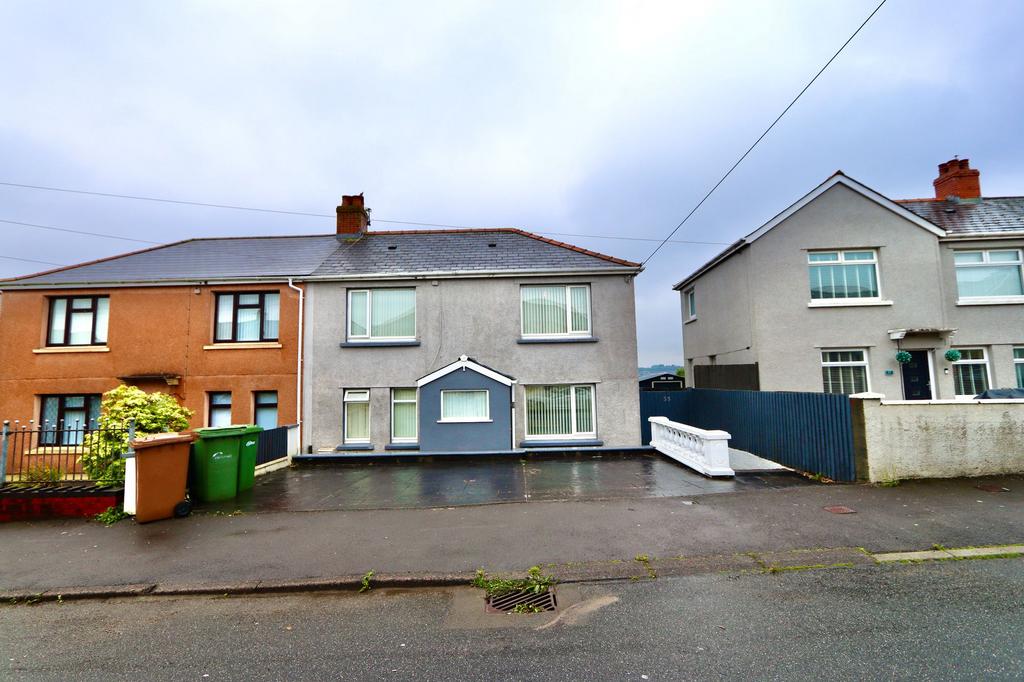 CoedYMoeth Road, Aberbargoed, CF81 3 bed semidetached house to rent