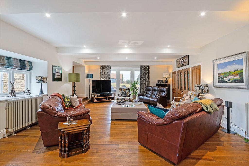 Kitchen/Family Room