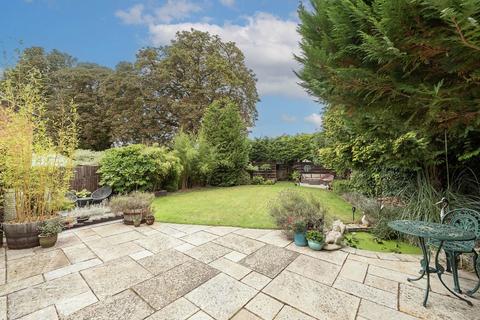 undefined, SOLD - SIMILAR PROPERTIES REQUIRED - Nursery Gardens, Tring