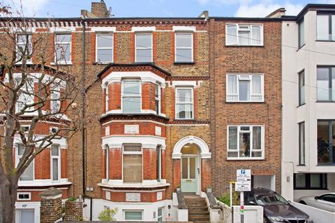 3 bedroom maisonette for sale, Schubert Road, Putney, London, SW15