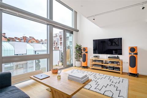 3 bedroom duplex for sale, Peacock Place, Islington, London, N1