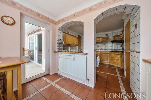 31 Charles Avenue, Watton, Thetford, IP25 6BZ