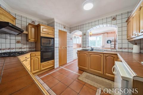 31 Charles Avenue, Watton, Thetford, IP25 6BZ