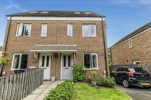 8 Ger Yr Afon, Mountain Ash, CF45 4FE