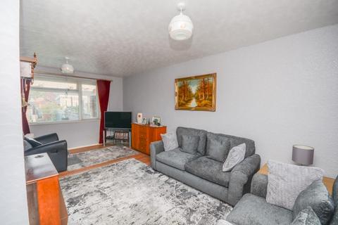 3 bedroom end of terrace house for sale, Wakeford Road, Downend, Bristol, BS16 6UW