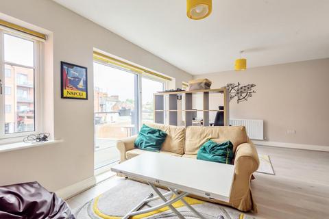 1 bedroom maisonette for sale, Aylesbury,  Buckinghamshire,  HP21