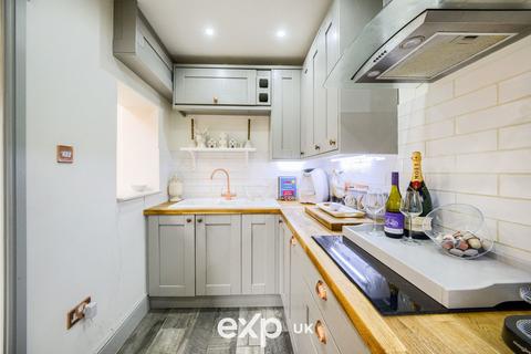 311 Alcester Road, Burcot, Bromsgrove, B60 1BQ