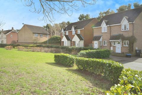 2 bedroom terraced house to rent, Conifer Walk, Stevenage, SG2