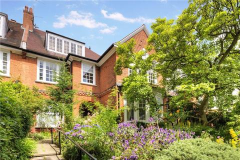 3 bedroom flat for sale, Ferncroft Avenue, Hampstead, London, NW3