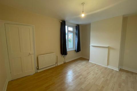 2 bedroom terraced house to rent, Bill Street Road, Frindsbury, Rochester