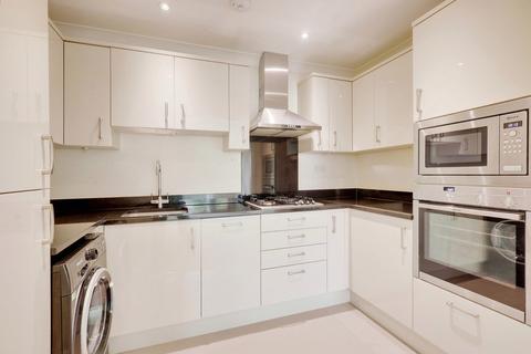 2 bedroom apartment for sale, Cranleigh Drive, Leigh-on-sea, SS9