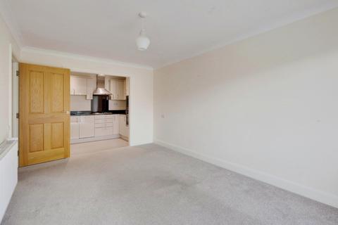 2 bedroom apartment for sale, Cranleigh Drive, Leigh-on-sea, SS9