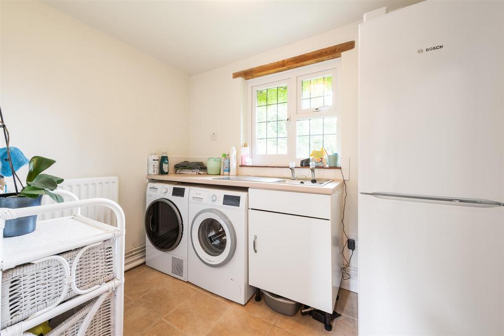 Horseshoe Cottage, Mill Lane, Rowington, CV35 7 DQ 