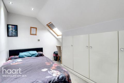 54 Midsummer Meadow, Shoeburyness, Southend-on-sea, SS3 8UX