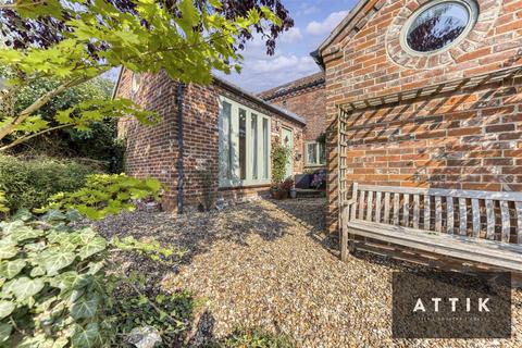 5 bedroom barn conversion for sale, Norwich Road, Stoke Holy Cross, Norwich