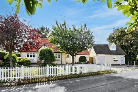 3 bedroom detached house for sale, Shalford Road, Braintree