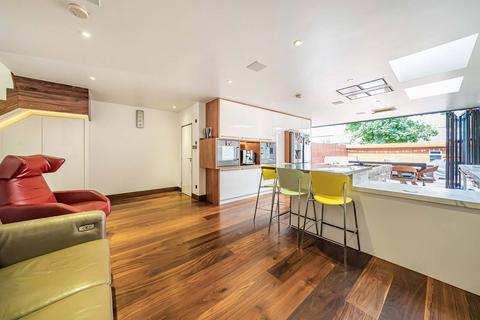 4 bedroom terraced house for sale, Longstone Road, Furzedown, London, SW17